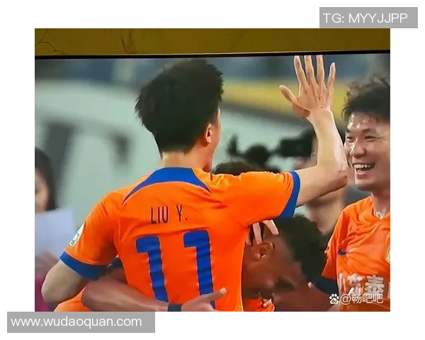 足球明星风采尽显激情四溢精彩瞬间剪辑合集